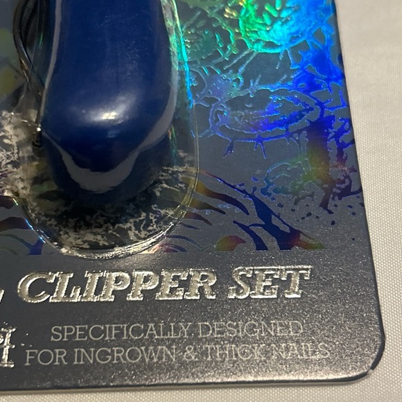 Ed Hardy 2 pc Xl Clipper Set Toenail Fingernail Ingrown Nail Grooming Set Blue - Picture 7 of 11